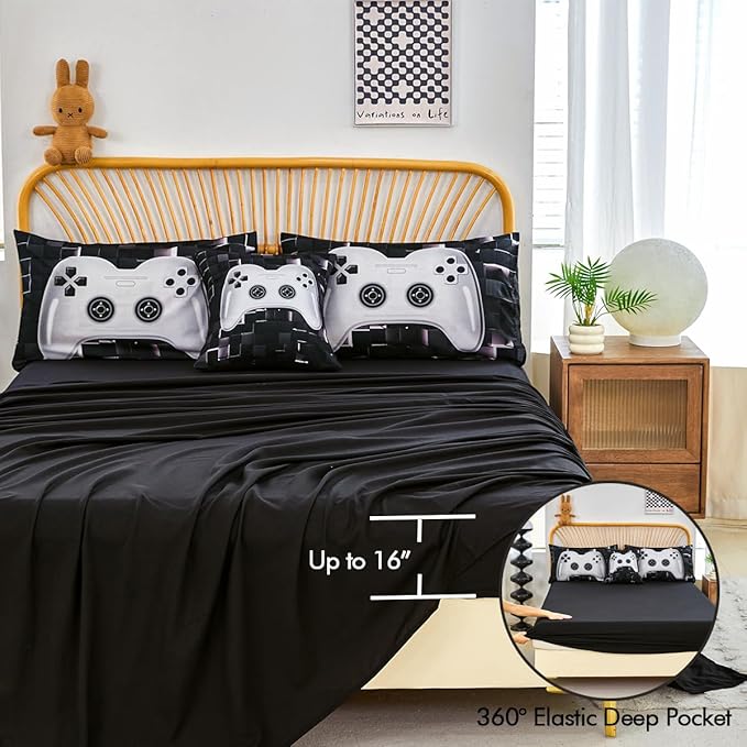 PERFEMET Boys Bedding Set Full Size 6-Piece Video Game Kids Bed in A Bag with Sheets Soft Comfy Black and White Game Console Comforter Set for Teen Girls(White, Full)