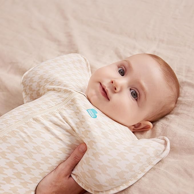 Love to Dream Swaddle UP, Sleep Sack 0-3 Months, Self-Soothing, Improves Sleep, Snug Fit Helps Calm Startle Reflex, Baby Essentials Must Haves Newborn, 1.0 TOG, 8-13 lbs, Tan Houndstooth