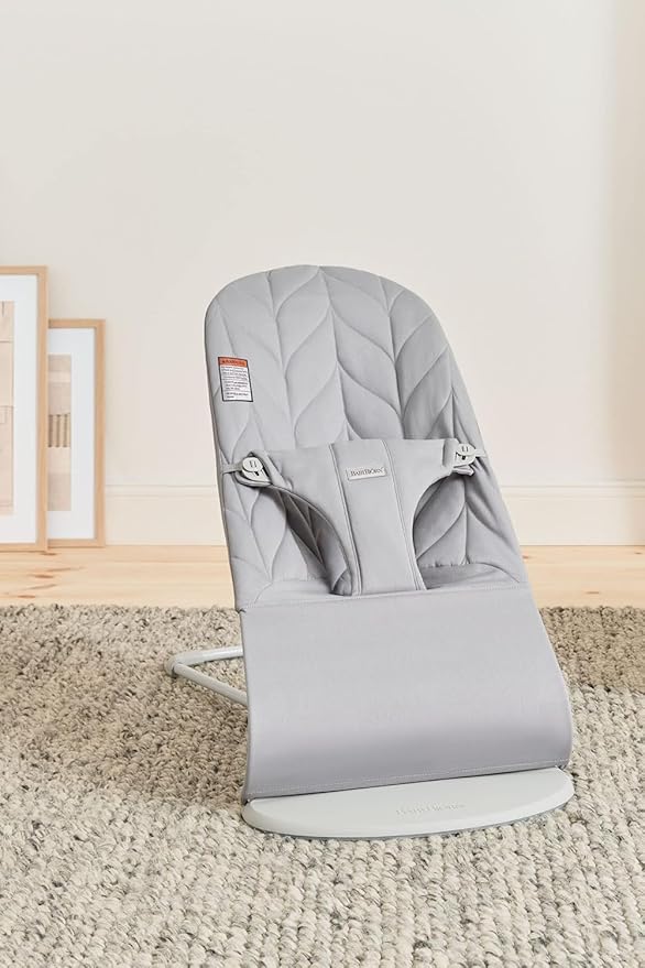 BabyBjörn Bouncer Bliss, Light Gray, Woven, Petal Quilt | 2-in-1 Adjustable Baby Bouncer Seat and Toddler Chair, Newborn to Toddler (8-29 lbs), 4 Positions, Lightweight & Portable