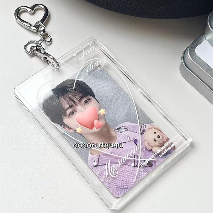 Heart Print Kpop Photocard Holder, Acrylic Photo Card Holder with Metal Keychain, Fits Standard 3-Inch Kpop Cards, Portable ID Badge Holder for Fans Collectible Cards
